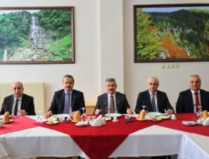 Artvin'de Çalışan Gazeteciler Günü kutlandı