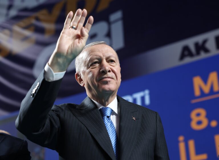 Erdoğan Van'da konuştu: 2028'deki Cumhurbaşkanlığı seçimlerini yüzde 50'nin çok çok üzerinde bir oyla kazanacağız