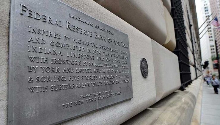 Fed, Faiz oranlarını sabit tutmaya devam ediyor