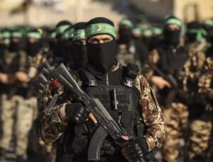 Hamas ve İsrail arasında ilk esir takası gerçekleştirildi