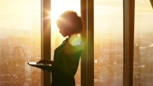 İŞKUR’dan kadınlara mesleki eğitim ve destek