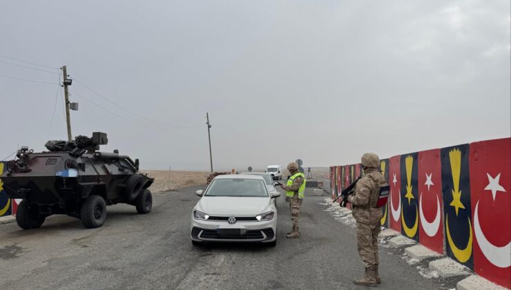 Kars'ta jandarmadan 'şok' yol uygulamaları gerçekleştirildi