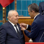 Cemal Enginyurt ve Salih Uzun CHP'de: Rozetleri takıldı