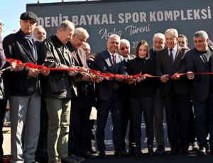 Deniz Baykal spor kompleksi açıldı