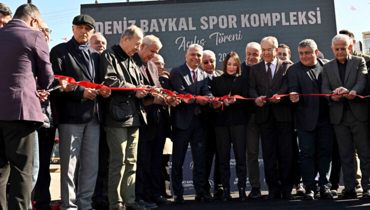 Deniz Baykal spor kompleksi açıldı