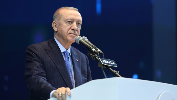 Erdoğan: İzmir tarihinin en perişan devrini yaşıyor