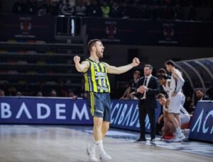 Fenerbahçe Beko, Beşiktaş'ı devirdi, ING Türkiye Kupası'nı 9. kez kazandı