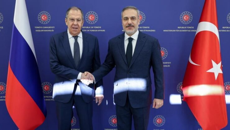 Rusya Dışişleri Bakanı Lavrov: Türkiye ile Rusya her alanda temas halinde