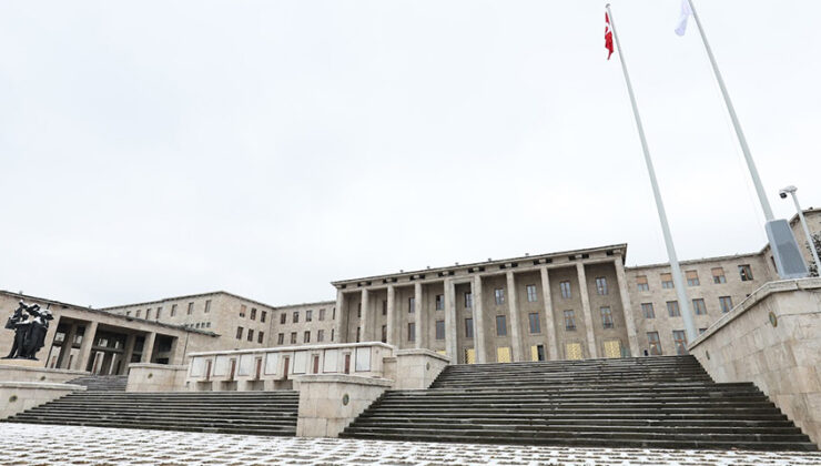 TBMM'de Bu Hafta Hangi Kanunlar Görüşülecek?