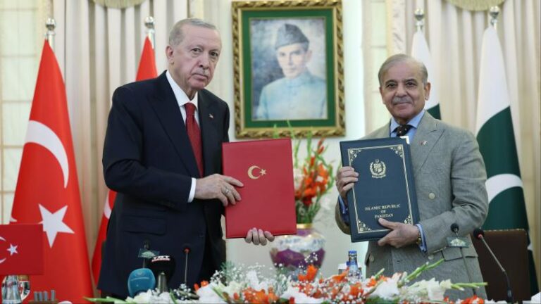 Türkiye ile Pakistan arasında işbirliği: 24 anlaşma imzalandı