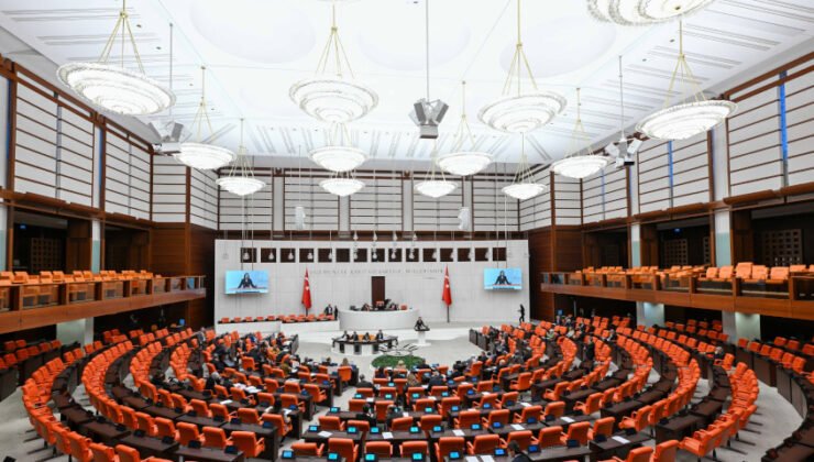 Türkmenistan ve Azerbaycan'la yapılan anlaşmalar TBMM'de kabul edildi