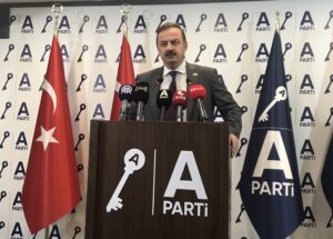 Yavuz Ağıralioğlu: Çözüm değil çözülme çalıştayı!
