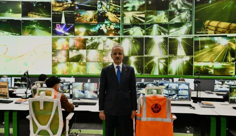 Bayram'da Trafik, AUS' ile Anlık  Takip Edilecek