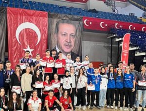 Çeltikçi ŞAYAL Floor Curling takımı Türkiye finalleri yolunda!