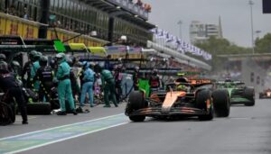 Formula 1 heyecanı ilklerle başladı