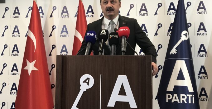 Yavuz Ağıralioğlu: Kılıçdaroğlu iktidar olsa hevesle söyleyemeyeceği her şeyi siz söylediniz!