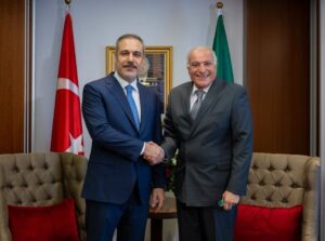 Bakan Fidan, Cezayirli mevkidaşı Attaf ile görüştü