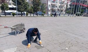 Belediye ekipleri iş başında