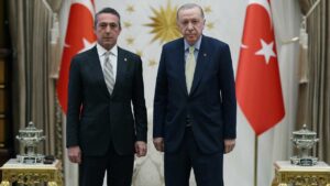 Cumhurbaşkanı Erdoğan ve Bakan Kurum, Fenerbahçe Başkanı Ali Koç’u kabul etti