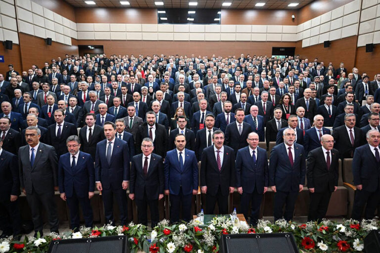 Doğu Karadeniz'de Yatırımlara 394milyar Kaynak Aktarılacak