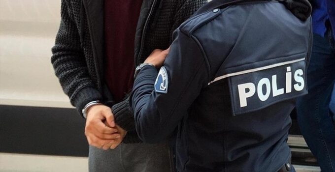 Konya'da FETÖ operasyonu: 9 ilde 20 kişi gözaltına alındı