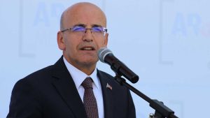 Mehmet Şimşek: Üretimi ve ihracatı desteklemeye devam edeceğiz