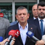 Özel'den İmamoğlu'na Silivri'de ziyaret