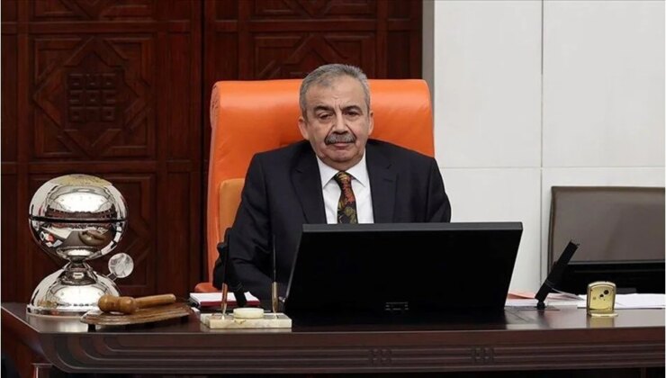 Sırrı Süreyya Önder kalp krizi geçirdi: Sağlık durumu ciddiyetini koruyor