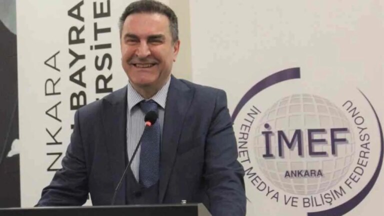 Zakir Avşar'dan; "Uyan CHP, Uyanacak mı CHP?"