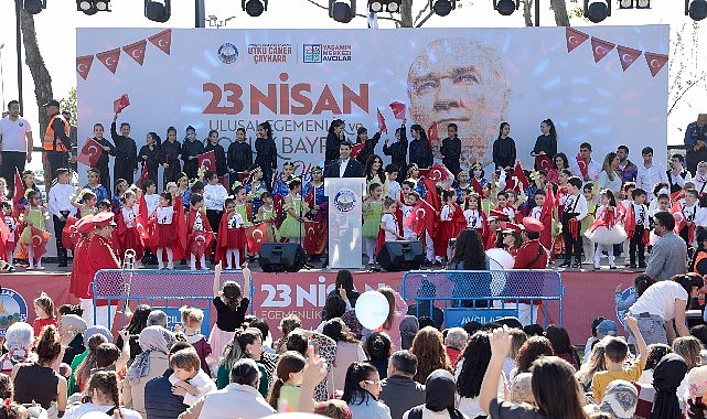 Avcılar’da ertelenen bayram, büyük bir coşkuyla kutlandı