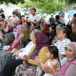 Başkan Ertaş 47 mahalle 42 noktada halkla buluştu