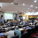 Başkan Muhittin Böcek çiftçilerle bir araya geldi