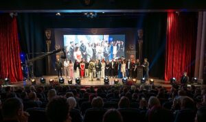 Bedia Muvahhit Tiyatro Ödülleri’nde Manisa Büyükşehir’e Büyük Onur