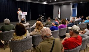 Bornova’da şiirle mevsimlere dokunuş