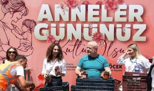 Büyükşehir’den ‘Annelere’ 25 bin çiçek