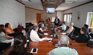 Kemer Belediyesi’nde halkla ilişkiler ve iletişim semineri