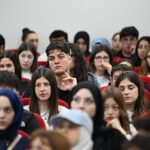 Kocaman Gençlerle Birlikte