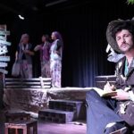 ‘Komşu Köyün Delisi’ Tiyatro Gösterisinin Galası Yapıldı