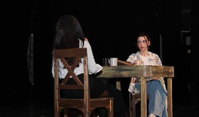 Nilüferli drama öğrencilerinden renkli final