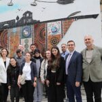 Özel gereksinimli bireylerden 770 parçalık seramik pano