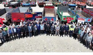 “Reflektör Tak, Görünür Ol” Projesi ile Çiftçilere 10 Bin Adet Reflektör Dağıtılacak