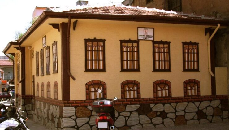 Eskihan’da Kahvaltı, Trafonun Gölgesinde Ölümle Buluşuyor!