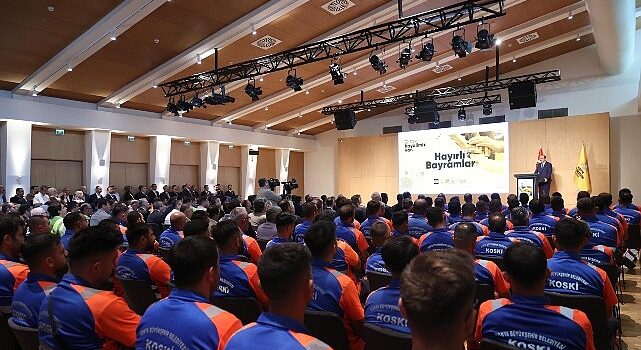 Başkan Altay Büyükşehir Çalışanlarıyla Bayramlaştı:  “Görevimiz Konya’yı Türkiye’nin En Güzel Şehri Yapmak”