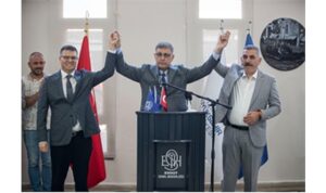 Başkan Tugay ESHOT personeliyle bayramlaştı