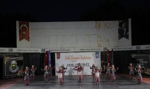 İnegöl’de Halk Dansları Gecesi İle Yaz Etkinlikleri Başladı