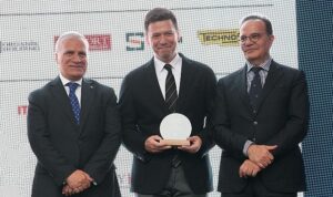 İtalya Büyükelçisi’nden DESA’ya Teşekkür Plaketi!