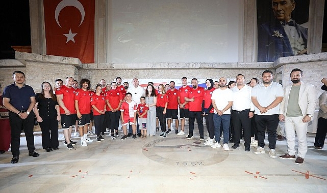 Menderes Belediyesi Spor Okulları Açıldı