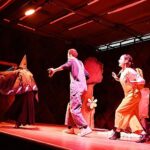 Minik öğrencilerin tiyatro keyfi