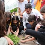 Okul Bahçesine Kurulan Sera’da 250 Fide Dikimi Yapıldı