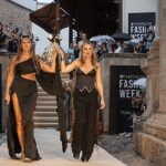 Pınar Altuğ podyumda yürüdü